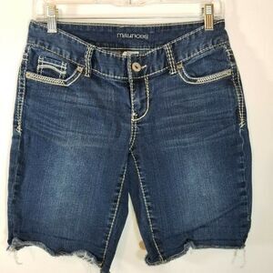 Maurices Womens 1/2 Blue Denim Cut Off Bermuda Thick Stitching Shorts 29 Waist